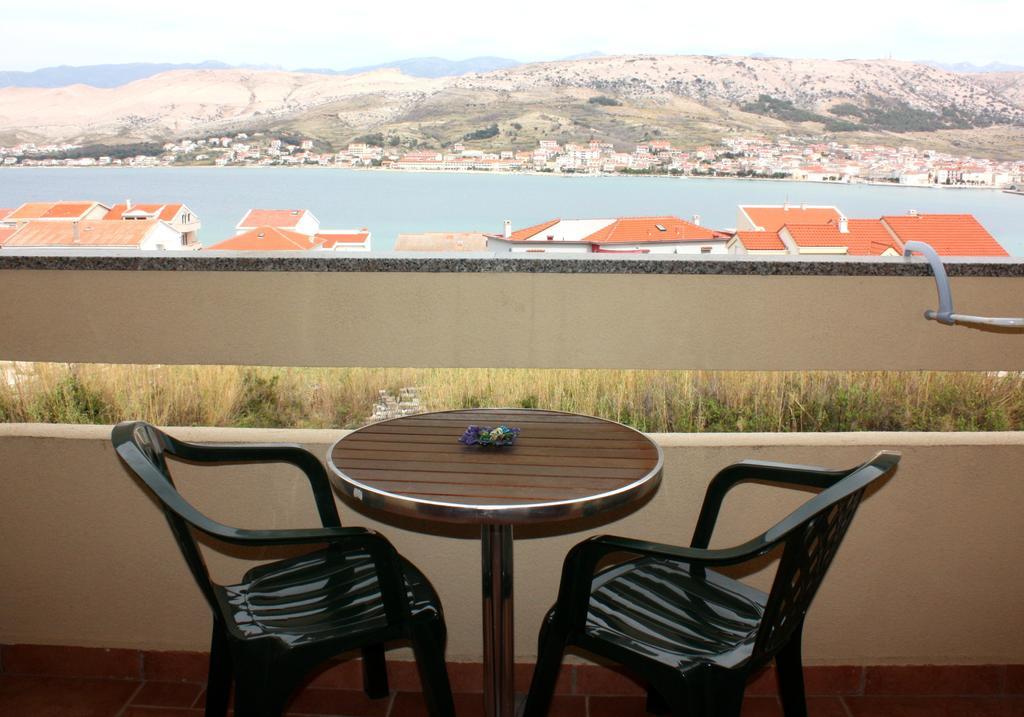 Mb Bed&Breakfast Pag Town Habitación foto